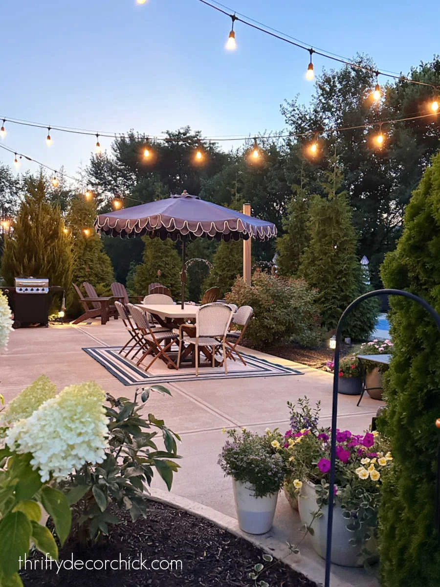entertaining layout for long patio